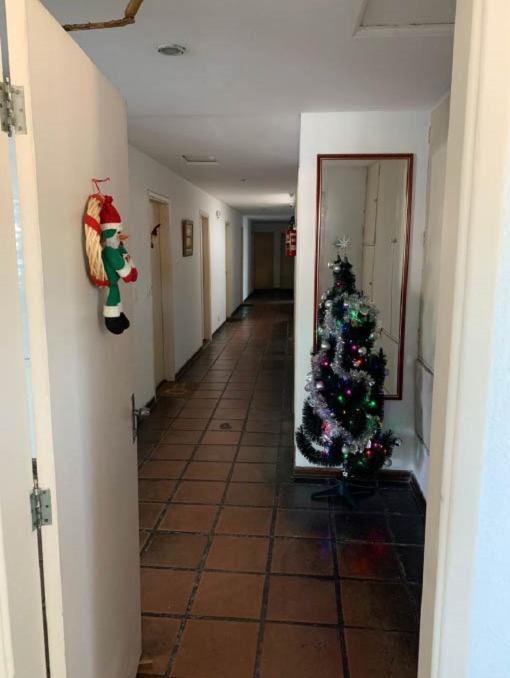 Apartamento 2 Quartos A 5 Minutos A Pe Da Praia Da Enseada Гуаружа Екстер'єр фото